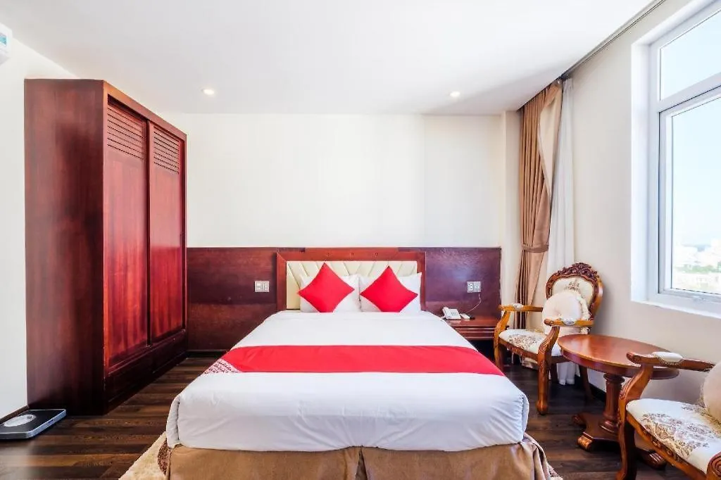 ***  Gic Land Hotel Da Nang Vietnam