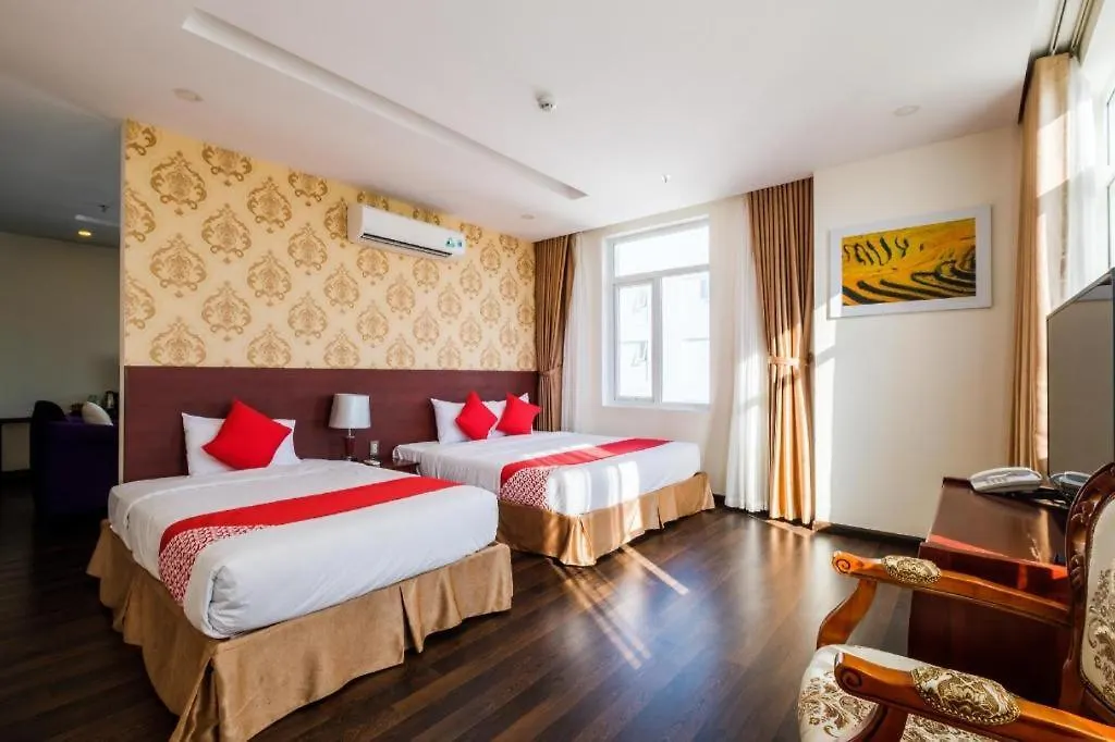 ***  Gic Land Hotel Da Nang Vietnam